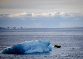 The Pentagon would have plans to invade Greenland, seems to say the secretary of defense