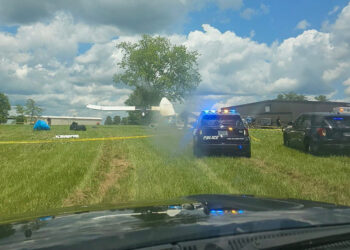 United States | A plane carrying 20 people crash