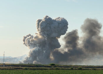 California | Seven people missing after the explosion of a fireworks warehouse