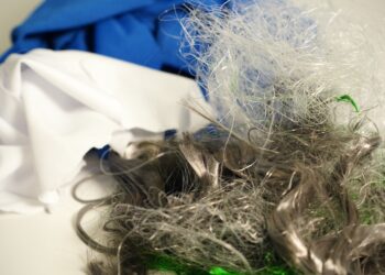 Enzymatic recycling of heat and intellige mixture