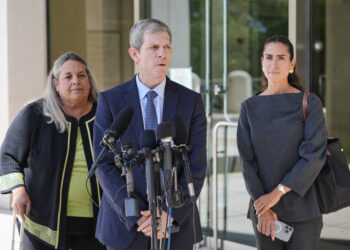 Epstein case | Ghislaine Maxwell interviewed by the government for a second day