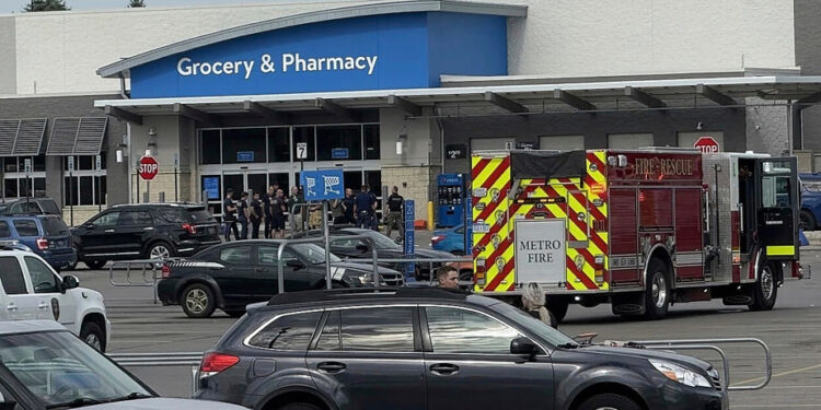 Michigan | At least 11 injured in a knife attack in a walmart