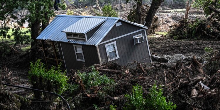 Mortal floods in Texas | Research continues to find the missing 161
