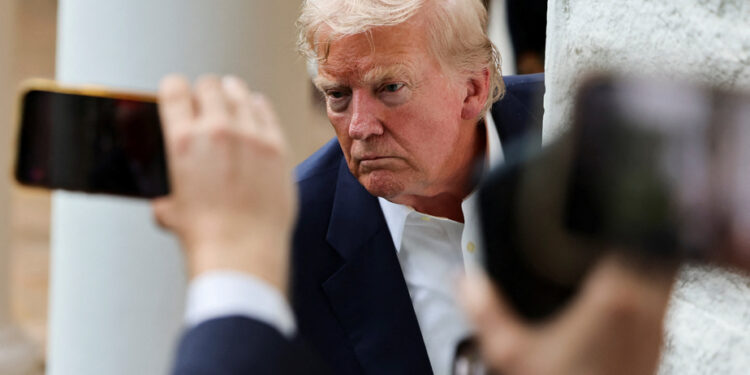 Republican elected officials want to immortalize Donald Trump