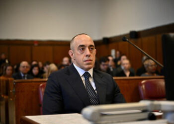 The appointment as a judge of a very close to Trump makes a stir in the Senate