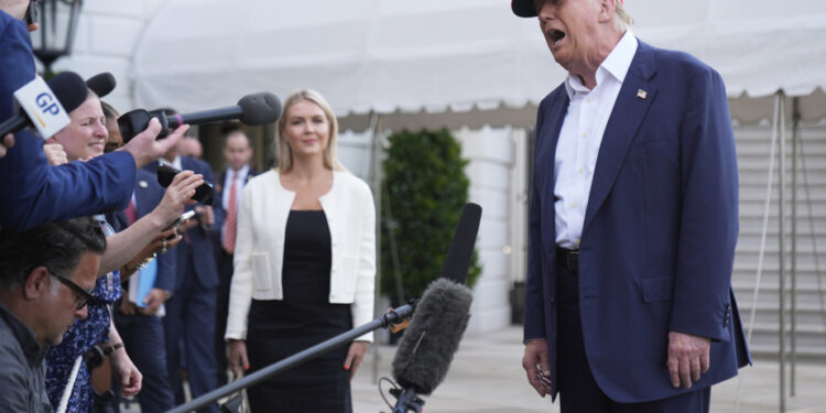 Trump imports and exports the methods of authoritarian regimes against the press