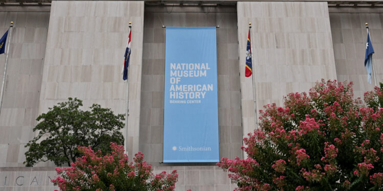 Donald Trump asks justice to investigate “wokes” museums