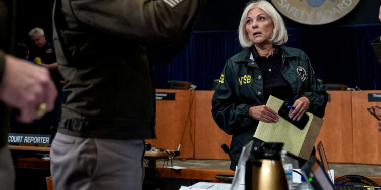 Fatal air collision in Washington | The helicopter instruments did not display the right altitude