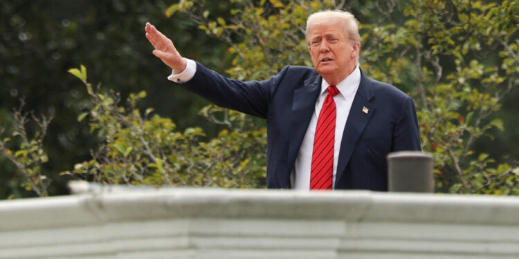 On the roof of the White House | Trump jokes on the installation of “nuclear missiles”