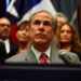 The Governor of Texas signs a new electoral card pushed by Trump