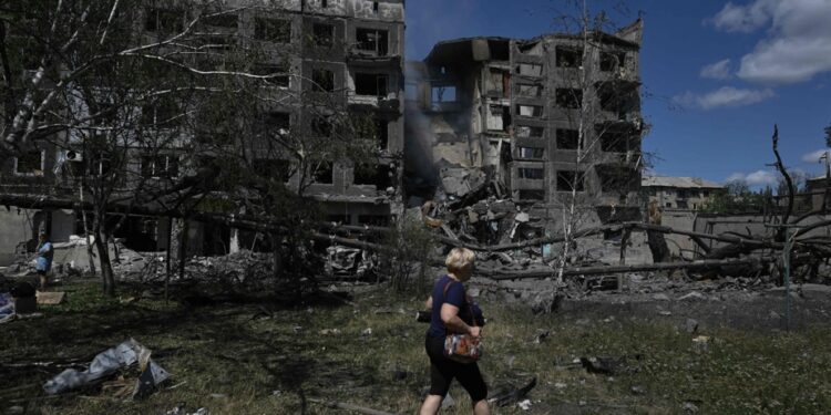 Trump-Putine Summit | What does this unusual face-to-face reserve for us?