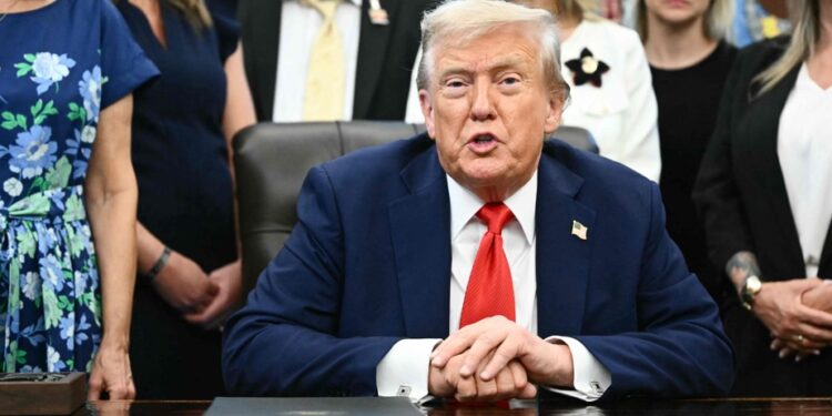 Trump thinks that many Americans “would like to have a dictator”