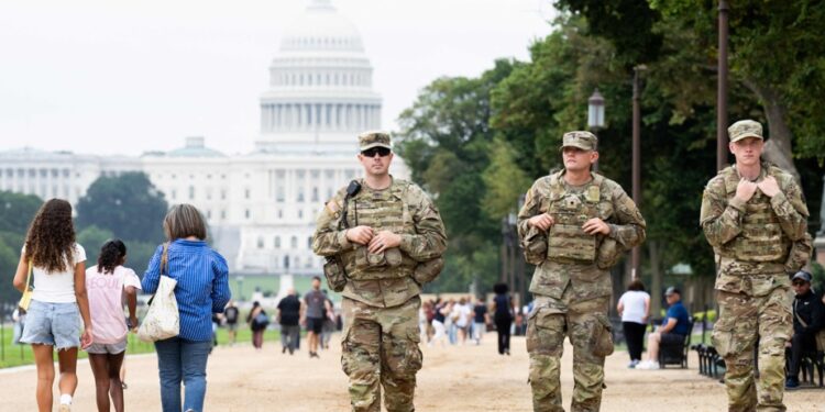 Washington | National Guard soldiers will be able to carry weapons