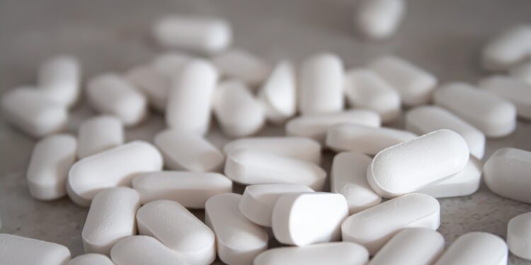 Aspirin recovers the risk of recurrence in patients with colorectal cancer, clinical trials find