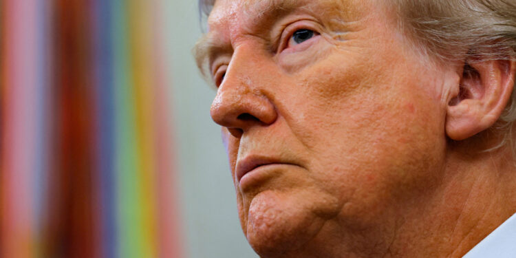 Donald Trump describes rumors on his health as “false information”