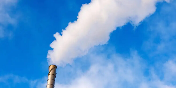 More than 80 experts denounce a recent climate report of the Trump administration