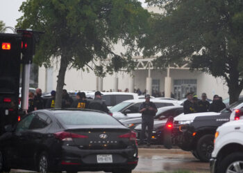 Texas | Two dead and one injured after shots on a migrant retention center