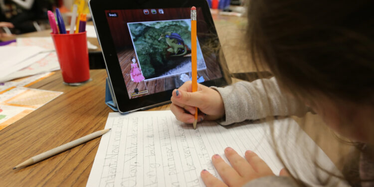 Vaccines, partisan fracture sources