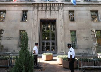 Federal investigations against him | Donald Trump demands 230 million from the Department of Justice