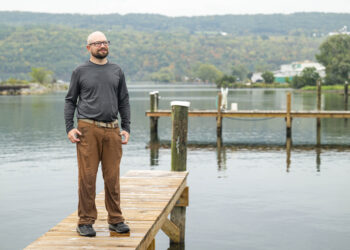 A body of water that goes boom | Why is this lake belching?