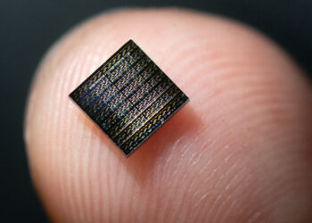 Artificial neurons replicate biological function for improved computer chips