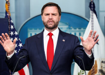 Budget paralysis | JD Vance announces deeper cuts for civil servants