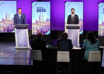 New York | Aspiring mayors condemn immigration police operation