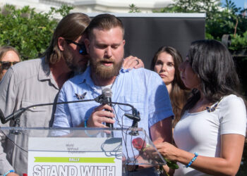 Renunciation of his royal title | Virginia Giuffre’s family welcomes Prince Andrew’s decision