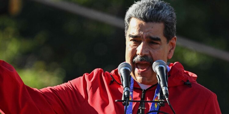 Venezuela | Pressure increases on Maduro