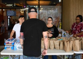 Budget paralysis | A Democratic leader accuses Republicans of “instrumentalizing hunger”