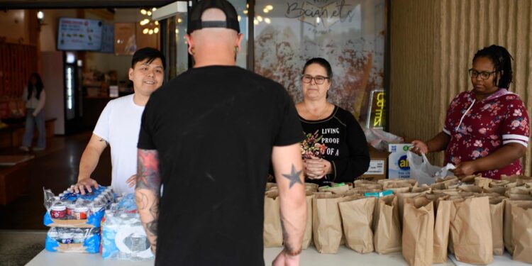 Budget paralysis | A Democratic leader accuses Republicans of “instrumentalizing hunger”