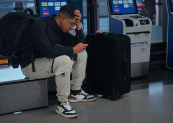 Budget paralysis | A thousand flights canceled in the United States