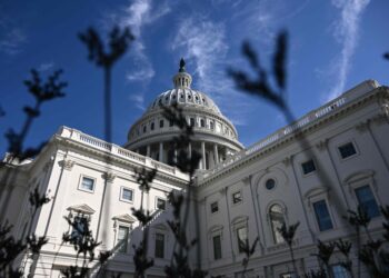 Budgetary paralysis ends without a winner