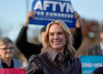 Decryption | Dreaming in blue in Tennessee