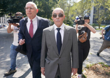 Donald Trump pardons billionaire Joe Lewis