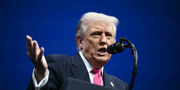 Epstein affair | Trump signs law to make record public