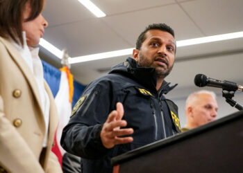 Shooting against two soldiers in Washington | FBI boss announces terrorism investigation