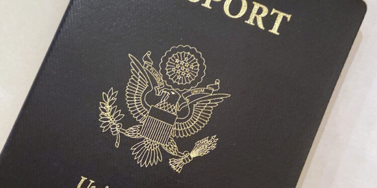 Supreme Court | Trump authorized to cancel passports that do not match gender of birth