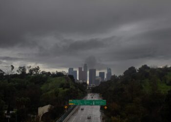 California | Torrential rain triggers flash floods