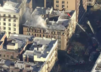Fire ravaged Manhattan building