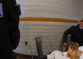 Justice broadcasts images of Luigi Mangione’s arrest