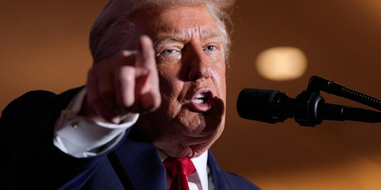 “Waste” from “shithole countries” | Donald Trump relaunches his anti-migrant rhetoric