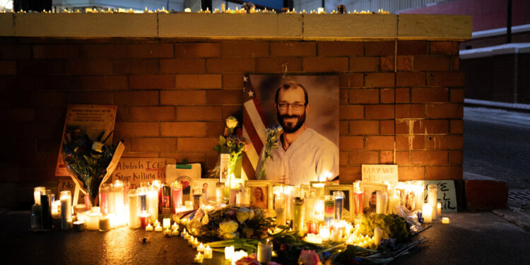 Donald Trump calls Alex Pretti an “agitator”