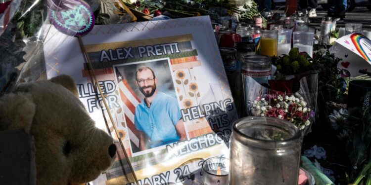 Protester shot dead in Minneapolis | Federal agents will begin leaving town Tuesday, mayor says