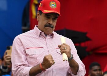 Trump criticizes Maduro for copying his dance