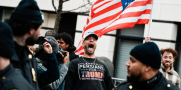 Anti-Islam demonstration in New York | Police examine ‘explosive device’ thrown into crowd