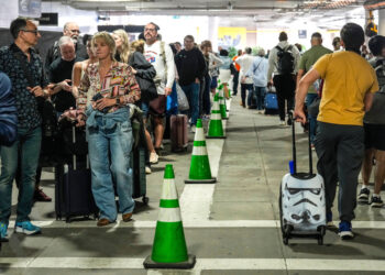 Budget paralysis | Disruptions are increasing at the country’s airports