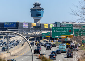 Collision at LaGuardia Airport | Every air traffic controller’s nightmare
