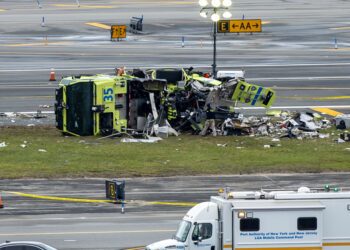 Collision at LaGuardia Airport | Several failures in the line of sight of investigators