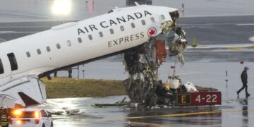 Collision at LaGuardia Airport | Two dead in a collision involving a plane leaving Montreal